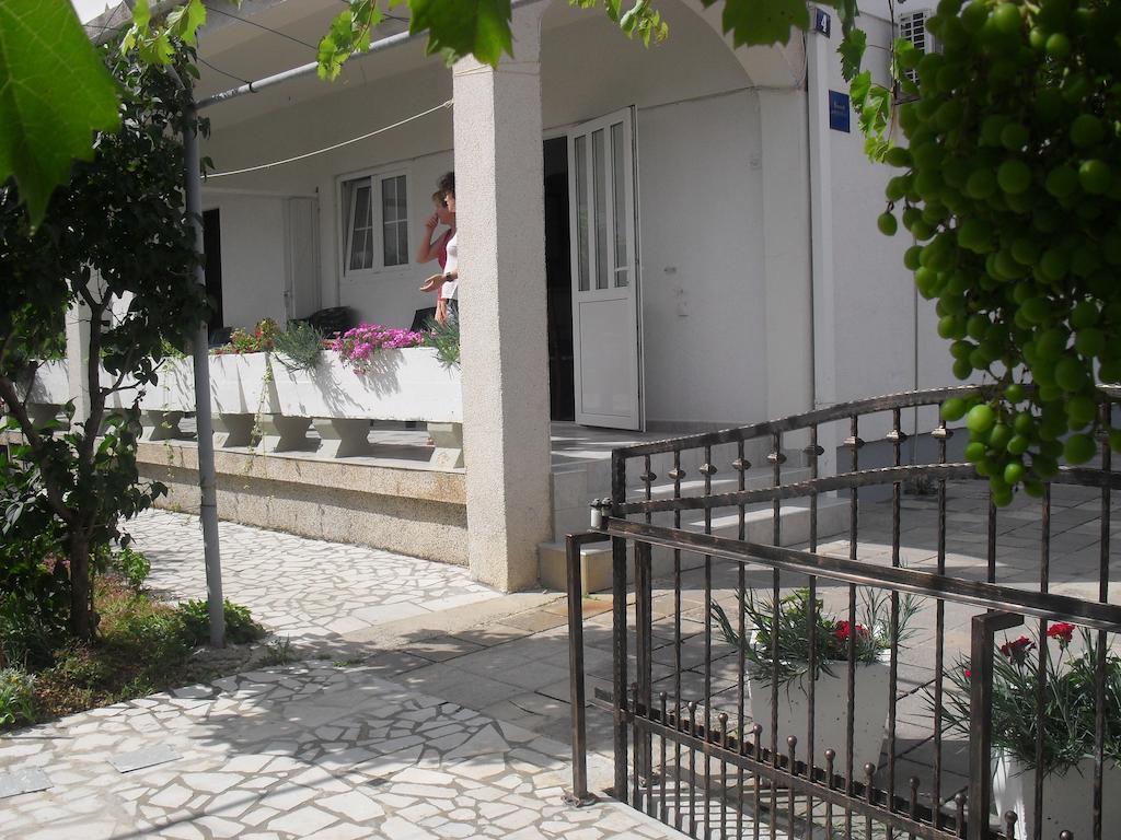 Apartments Tanja & Boris Baška Pokoj fotografie